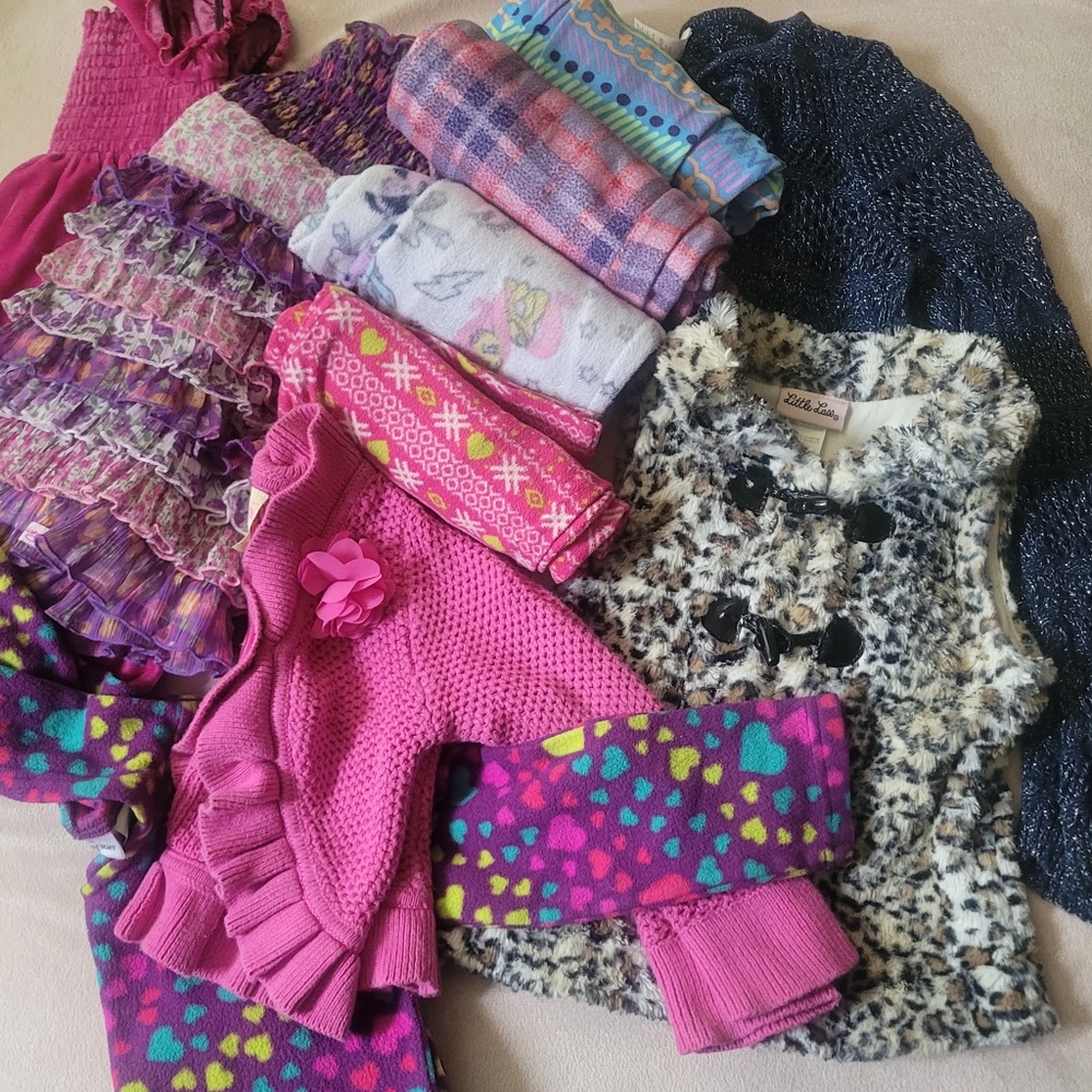 Bundle of Girls Clothes